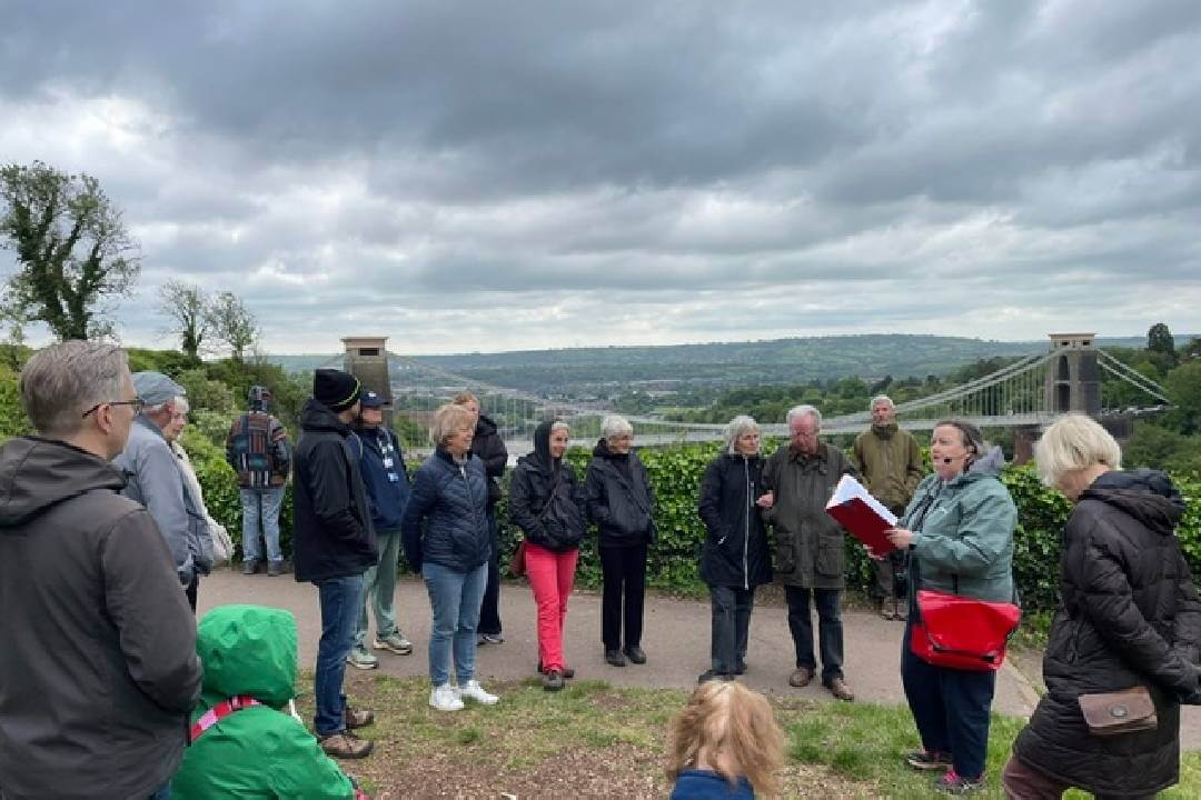 Discovering the Suspension Bridge and Observatory